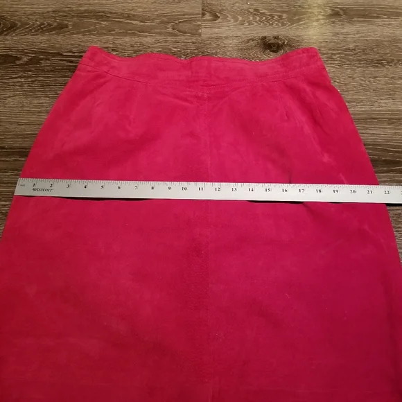 Vintage 70s Fuschia Suede Pencil Skirt Size Large - Picture 9 of 12